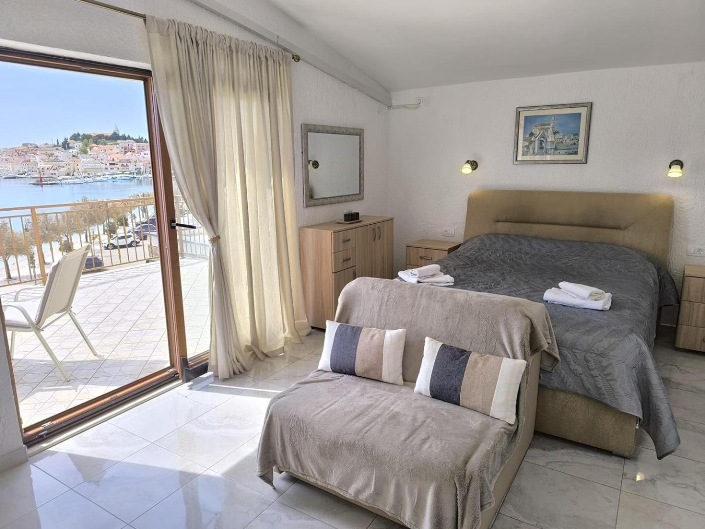 Apartments Lala Primošten Kültér fotó